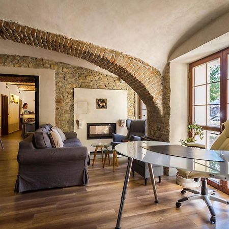 Chateau Nightingales Hostoun エクステリア 写真